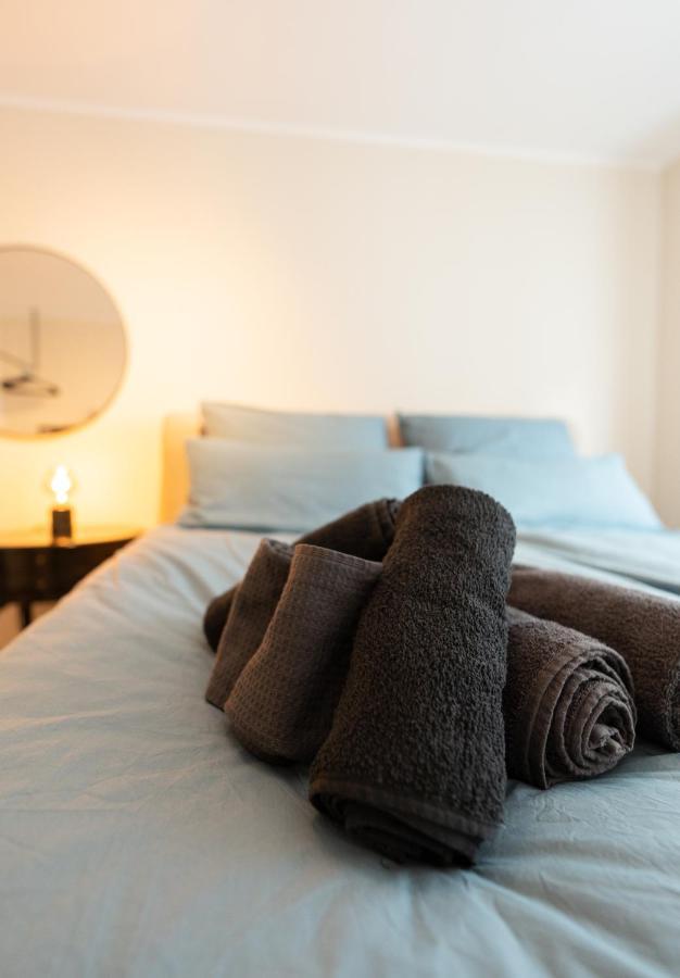 Apartment -zentrale Wohnung-balkon-desingerkueche- *
