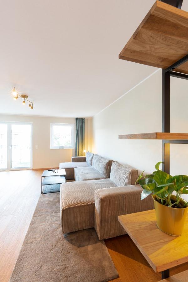 -zentrale Wohnung-balkon-desingerkueche- Apartment